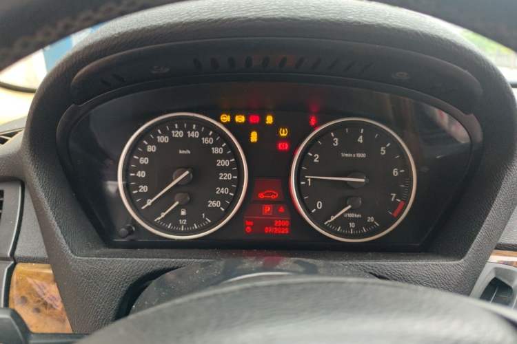 Used BMW X5 2011 xDrive35i Luxury Model Instrument Cluster
