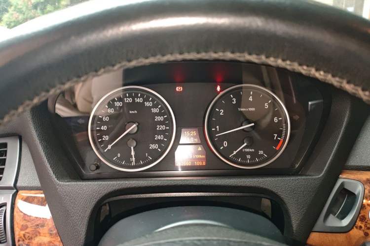 Used BMW X5 2011 xDrive35i Luxury Model Instrument Cluster