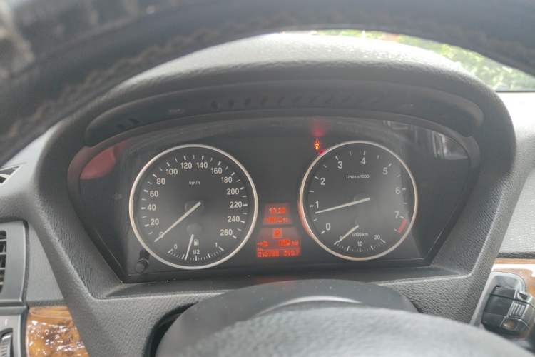 Used BMW X5 2011 xDrive35i Leading Model Instrument Cluster