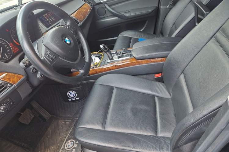 Used BMW X5 2011 xDrive35i Leading Model Left Front Seat