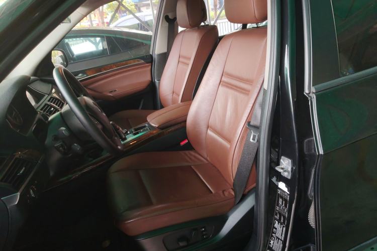 Used BMW X5 2011 xDrive35i Leading Model Left Front Seat