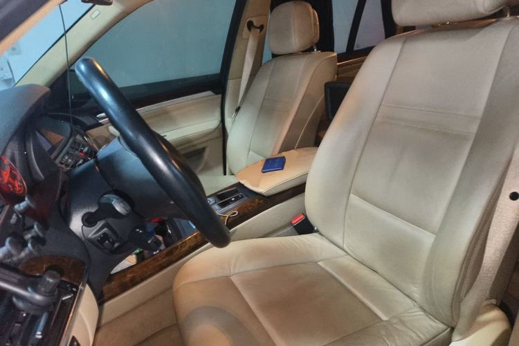 Used BMW X5 2011 xDrive35i Luxury Model Left Front Seat