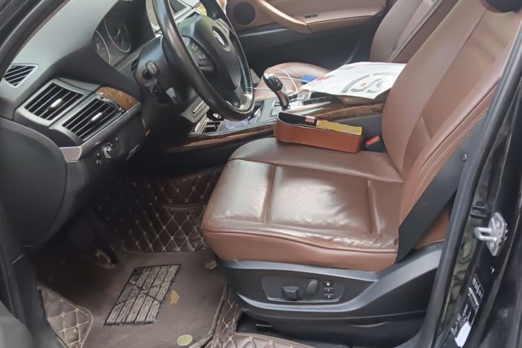 Used BMW X5 2011 xDrive35i Leading Model Left Front Seat