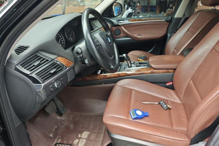 Used BMW X5 2011 xDrive35i Luxury Edition Left Front Seat