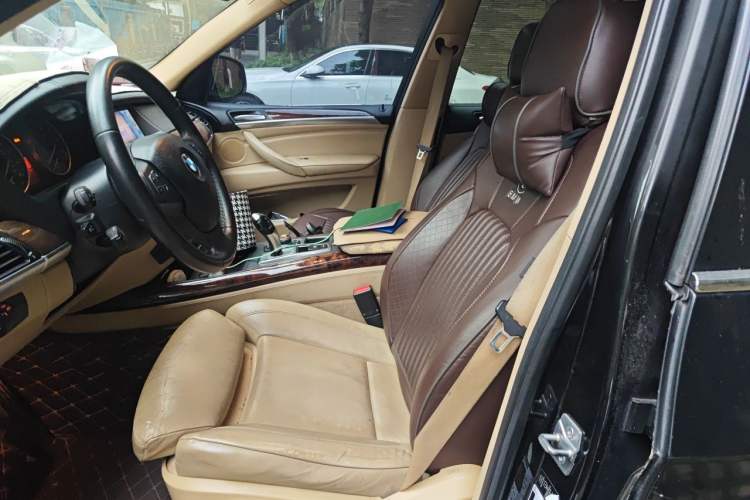 Used BMW X5  Left Front Seat