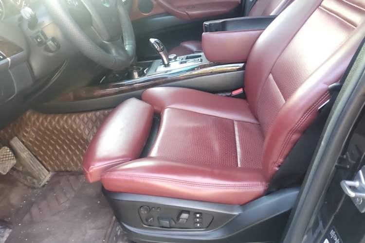 Used BMW X5 2011 xDrive35i Leading Model Left Front Seat