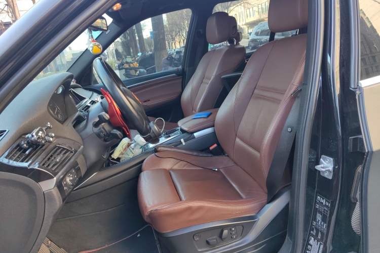 Used BMW X5 2011 xDrive35i M Sport model Left Front Seat