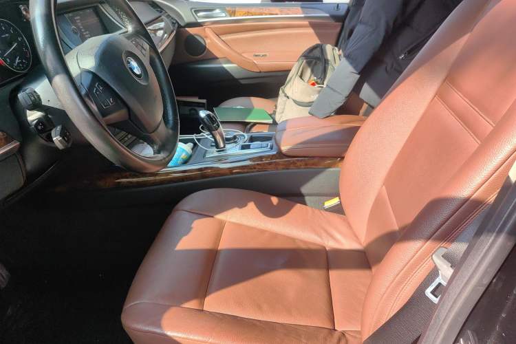 Used BMW X5 2011 xDrive35i Leading Model Left Front Seat