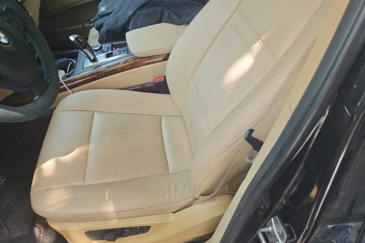 Used BMW X5 2011 xDrive35i Leading Model Left Front Seat