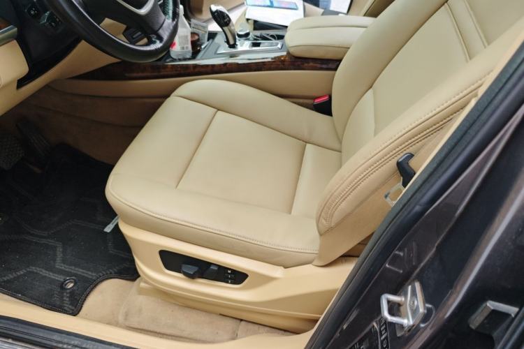 Used BMW X5 2011 xDrive35i Luxury Model Left Front Seat