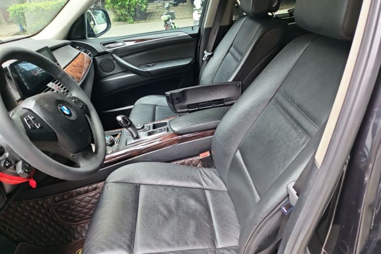 Used BMW X5  Left Front Seat
