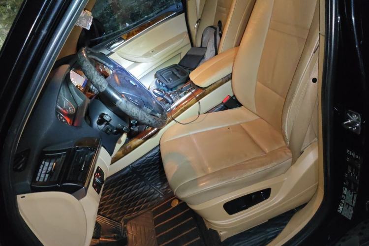Used BMW X5 2011 xDrive35i Leading Model Left Front Seat