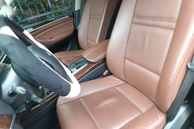 Used BMW X5 2011 xDrive35i Leading Model Left Front Seat