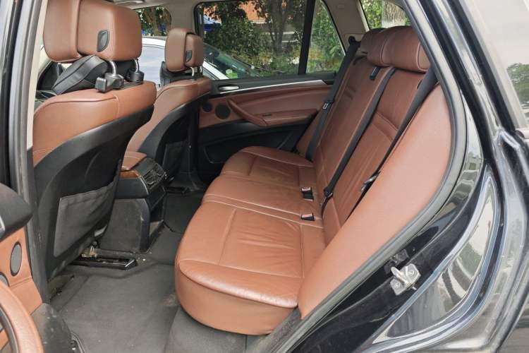 Used BMW X5 2011 xDrive35i Leading Model Left Rear Seat