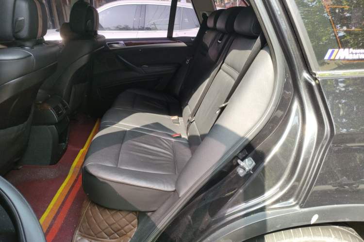 Used BMW X5 2011 xDrive35i Leading Model Left Rear Seat