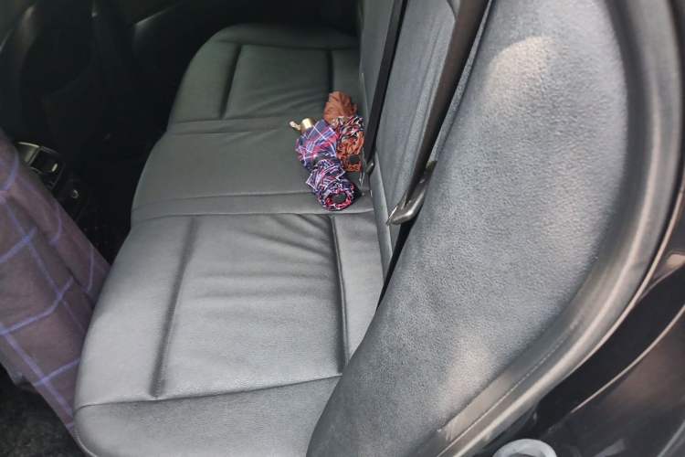 Used BMW X5  Left Rear Seat