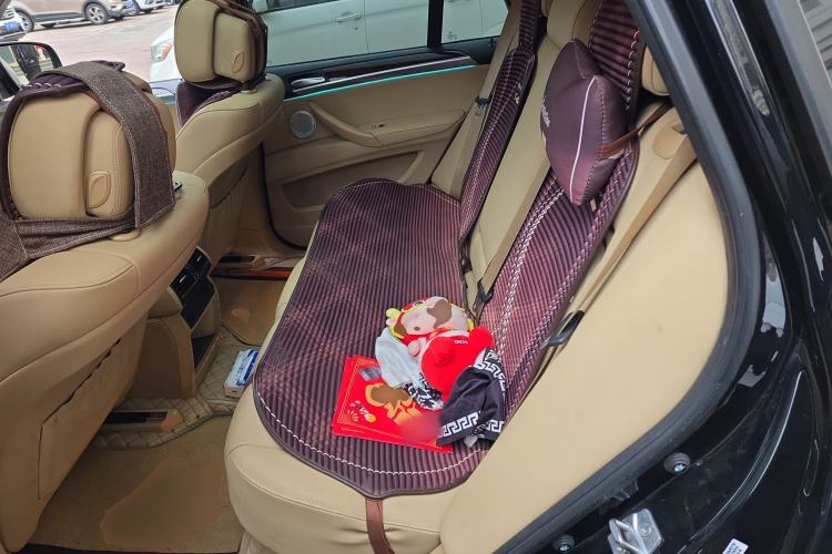 Used BMW X5 2011 xDrive35i Leading Model Left Rear Seat