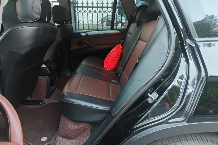Used BMW X5 2011 xDrive35i Leading Model Left Rear Seat