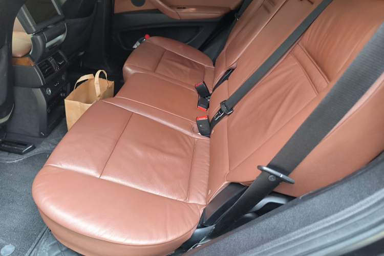 Used BMW X5 2011 xDrive35i Luxury Edition Left Rear Seat
