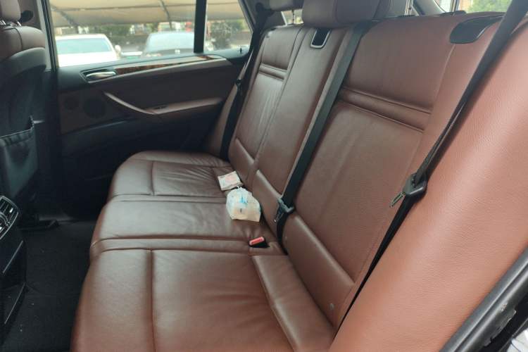 Used BMW X5 2011 xDrive35i Leading Model Left Rear Seat
