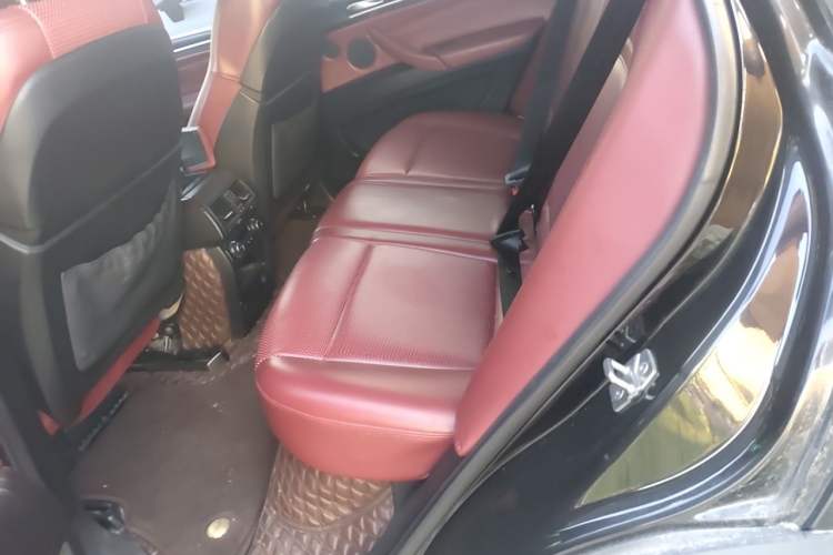 Used BMW X5 2011 xDrive35i Leading Model Left Rear Seat