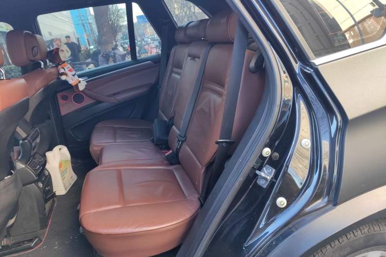 Used BMW X5 2011 xDrive35i M Sport model Left Rear Seat