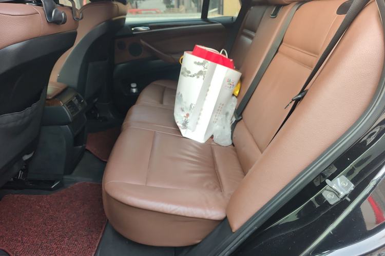 Used BMW X5 2011 xDrive35i Leading Model Left Rear Seat