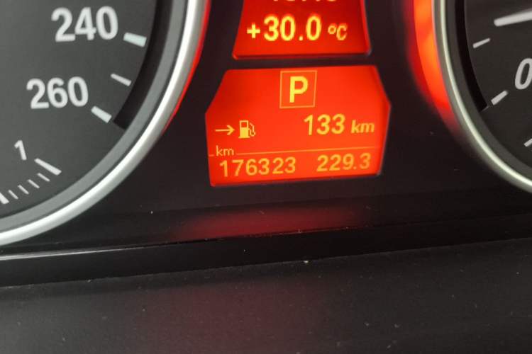 Used BMW X5 2011 xDrive35i Luxury Model Odometer Close Up