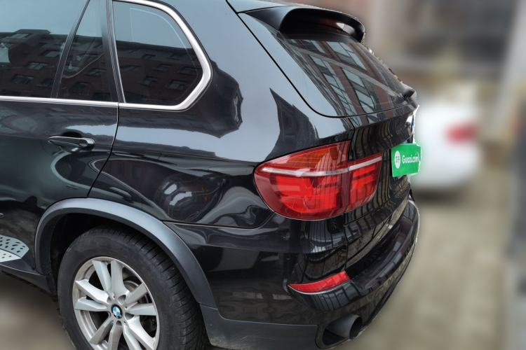 Used BMW X5 2011 xDrive35i Luxury Edition Rear