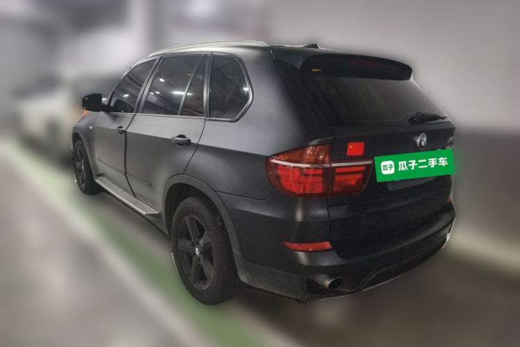 Used BMW X5 2011 xDrive35i Luxury Model Rear Left 45 Deg