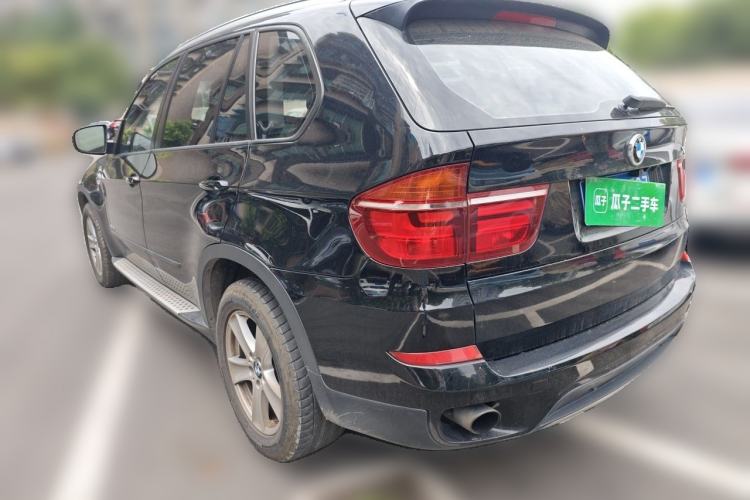 Used BMW X5 2011 xDrive35i Leading Model Rear Left 45 Deg