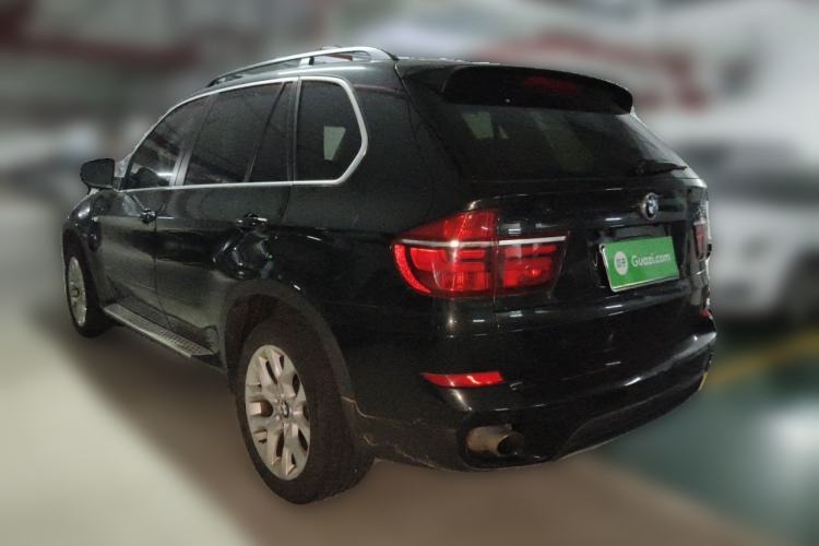 Used BMW X5 2011 xDrive35i Leading Model Rear Left 45 Deg