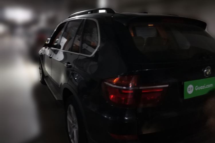 Used BMW X5 2011 xDrive35i Leading Model Rear Left 45 Deg
