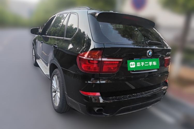 Used BMW X5 2011 xDrive35i Leading Model Rear Left 45 Deg