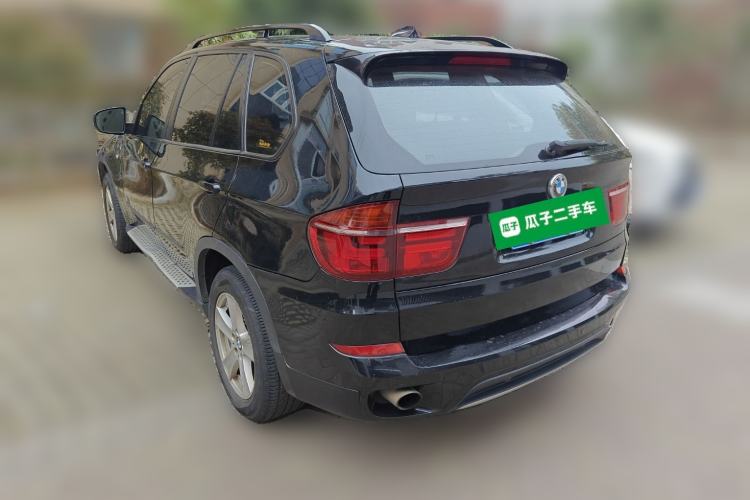 Used BMW X5 2011 xDrive35i Leading Model Rear Left 45 Deg