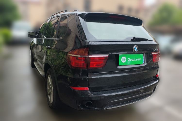 Used BMW X5 2011 xDrive35i Leading Model Rear Left 45 Deg