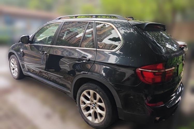 Used BMW X5  Rear Left 45 Deg