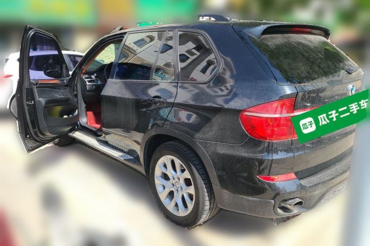 Used BMW X5 2011 xDrive35i Luxury Edition Rear Left 45 Deg