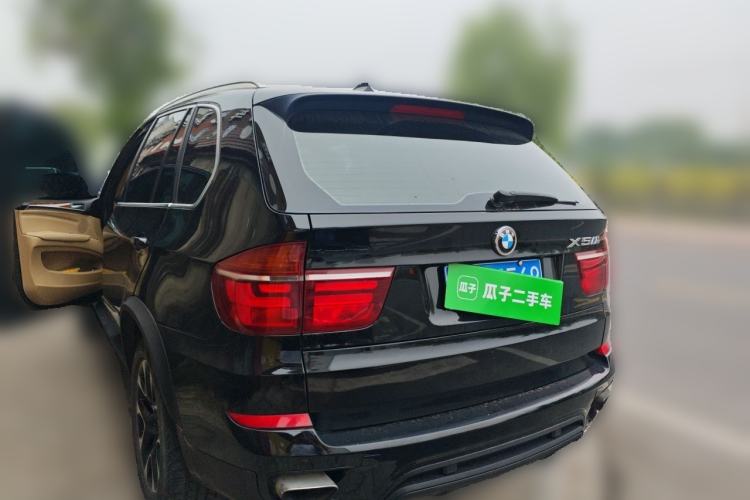 Used BMW X5 2011 xDrive35i Luxury Model Rear Left 45 Deg