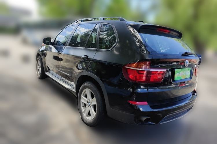 Used BMW X5 2011 xDrive35i Leading Model Rear Left 45 Deg