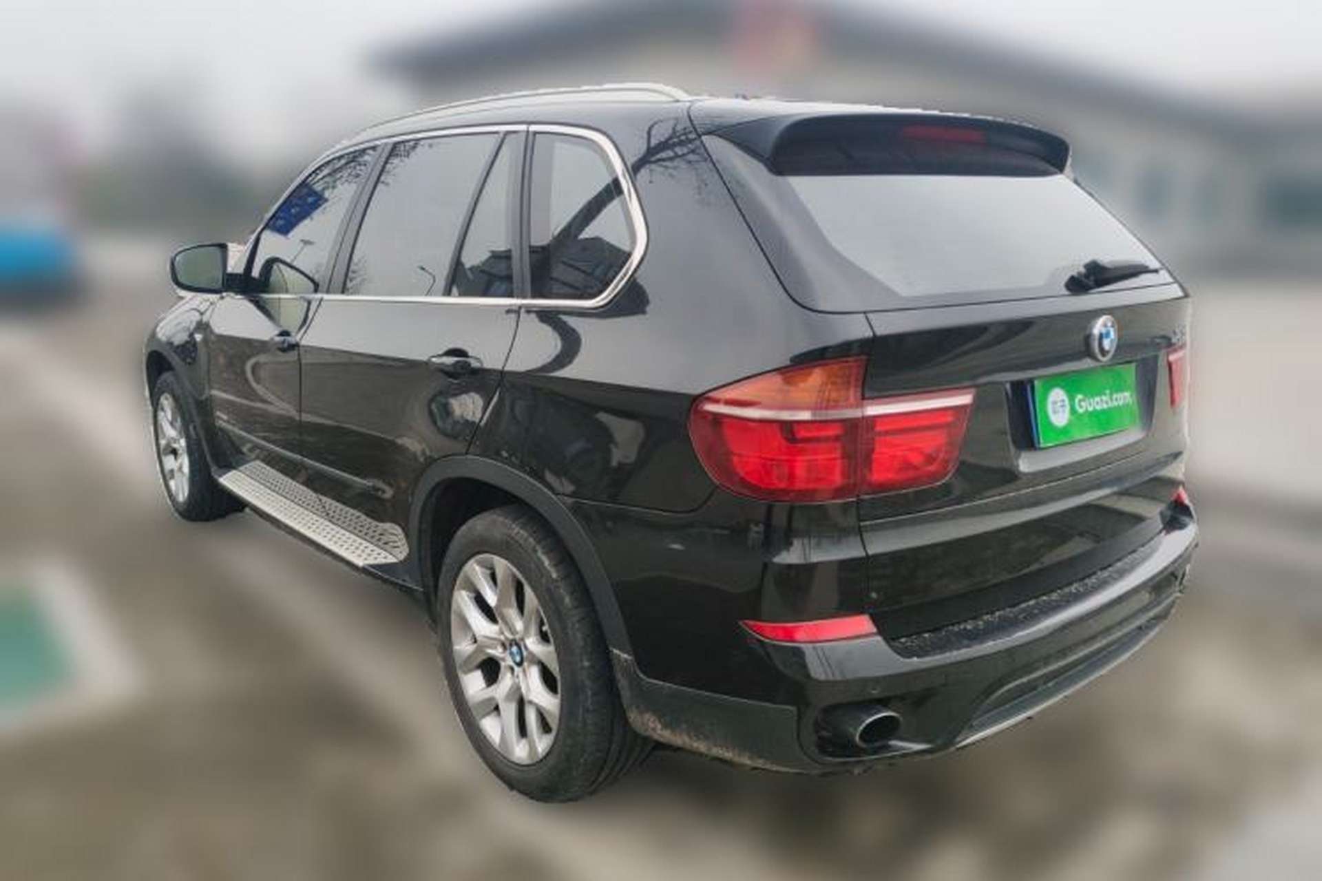Used BMW X5 2011 xDrive35i Luxury Model Rear Left 45 Deg