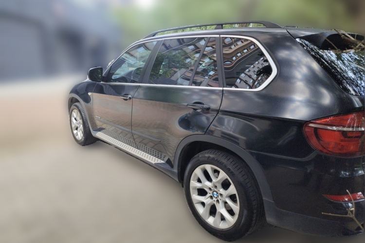 Used BMW X5 2011 xDrive35i Leading Model Rear Left 45 Deg