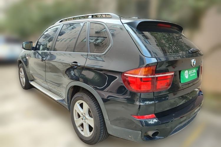 Used BMW X5 2011 xDrive35i Leading Model Rear Left 45 Deg