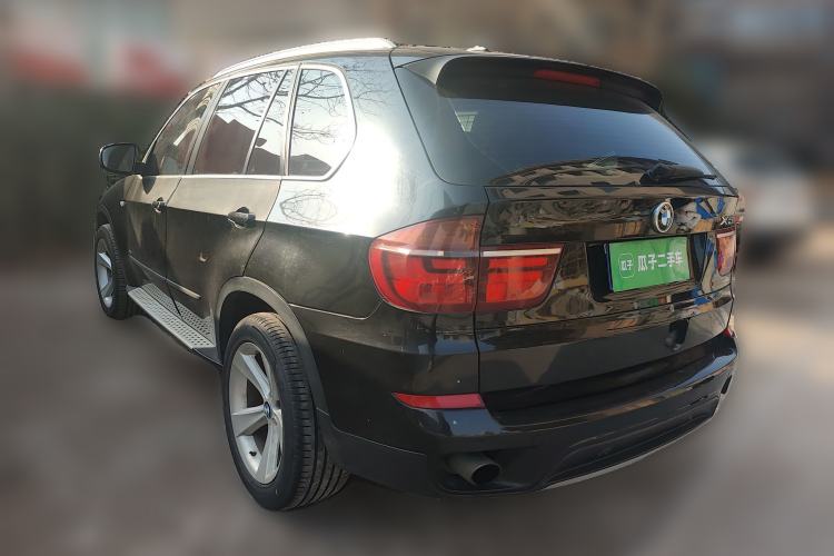 Used BMW X5 2011 xDrive35i Leading Model Rear Left 45 Deg