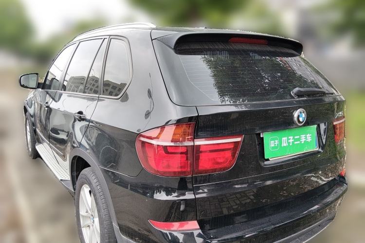 Used BMW X5 2011 xDrive35i Leading Model Rear Left 45 Deg
