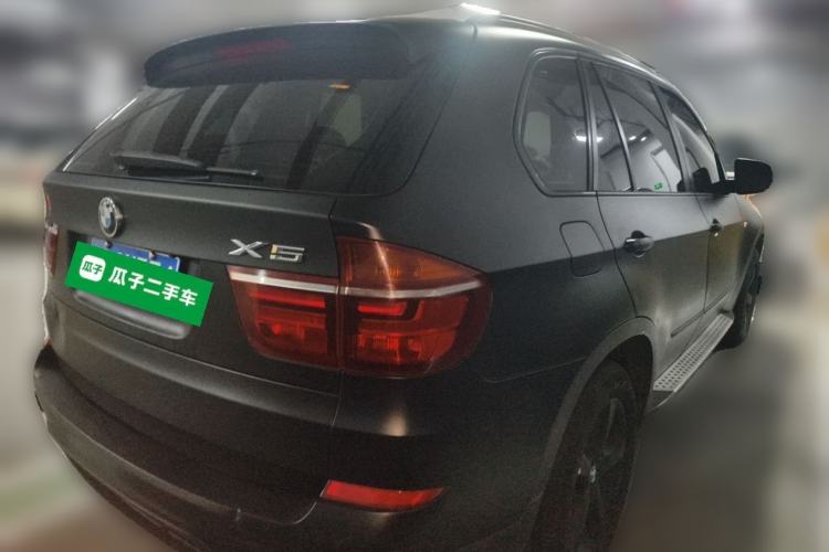 Used BMW X5 2011 xDrive35i Luxury Model Rear Right 45 Deg