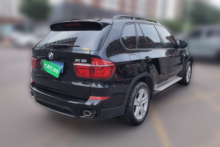 Used BMW X5 2011 xDrive35i Leading Model Rear Right 45 Deg