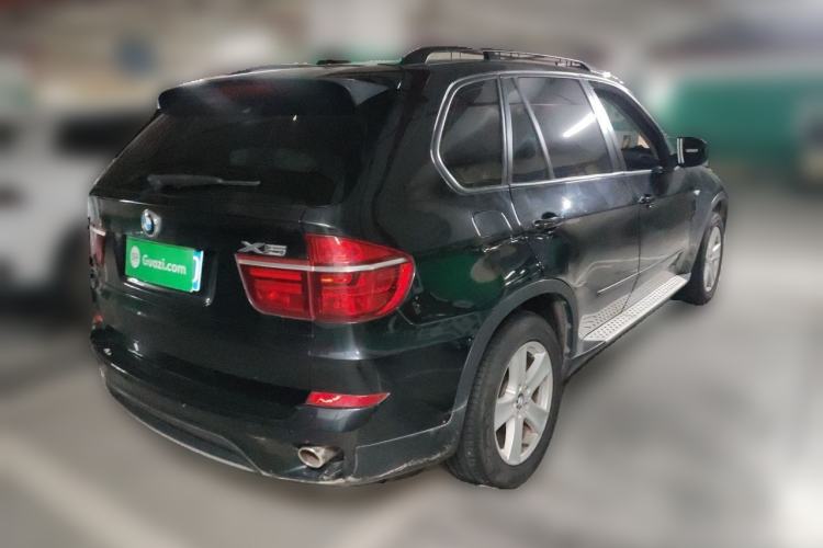 Used BMW X5 2011 xDrive35i Leading Model Rear Right 45 Deg