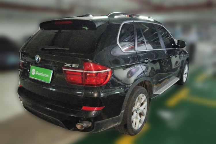 Used BMW X5 2011 xDrive35i Leading Model Rear Right 45 Deg