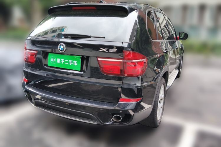 Used BMW X5 2011 xDrive35i Leading Model Rear Right 45 Deg